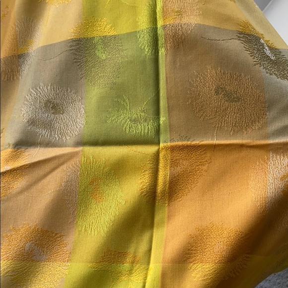 Vintage yellow scarf - Picture 2 of 4